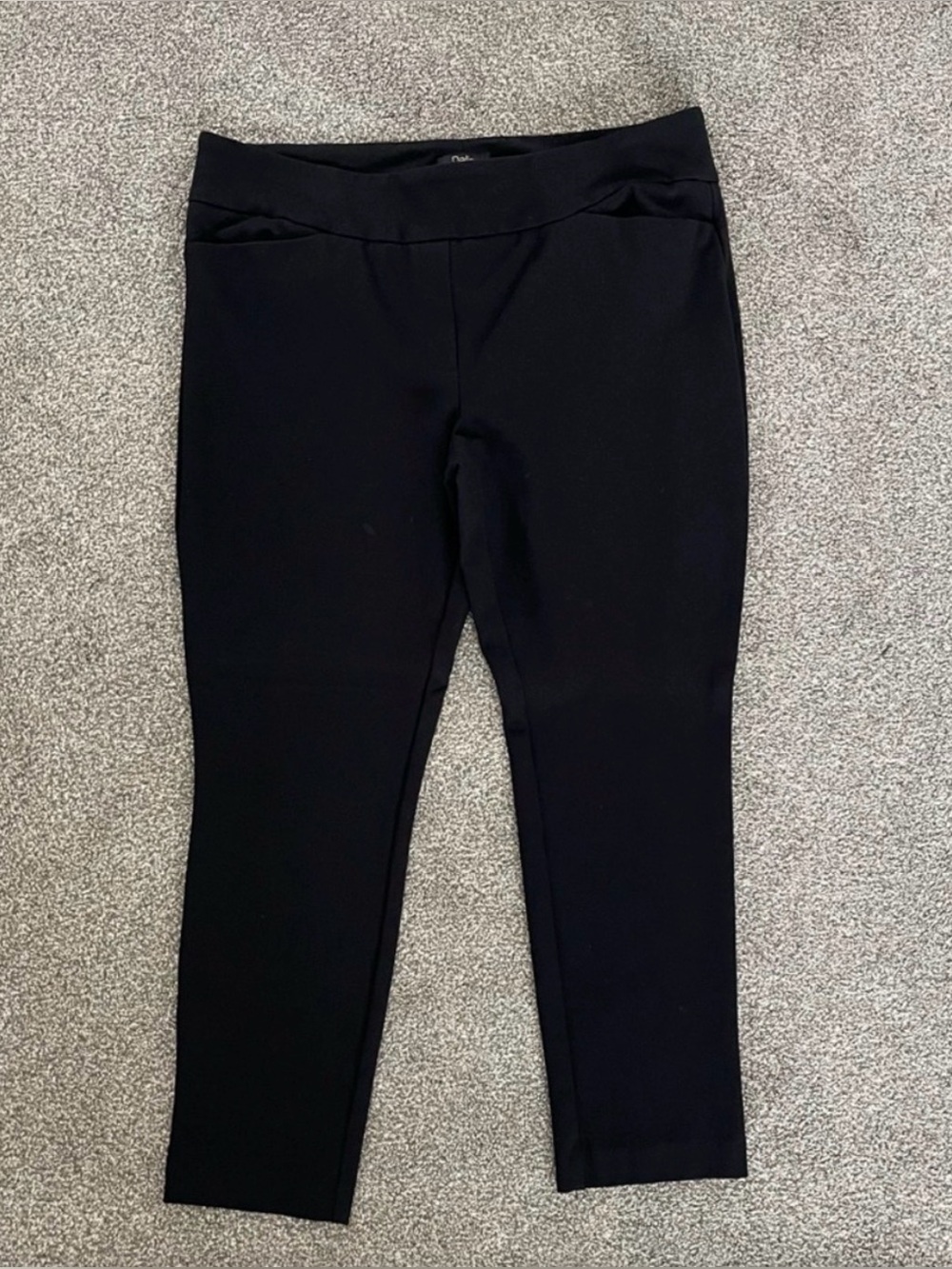 Dalia Black Ankle Pants